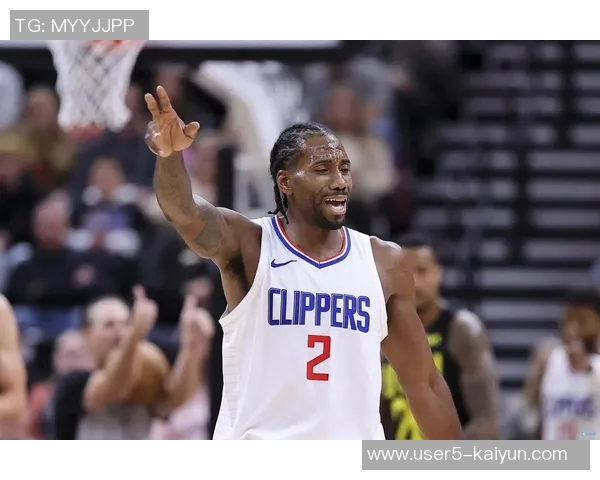 快船遭遇惨败小卡复出难挽颓势球队近12场仅获2胜西部倒四危机加剧