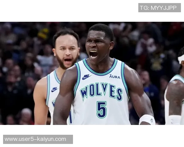 爱德华兹表现出色18投13中砍下32分3篮板6助攻但7次失误略显多余